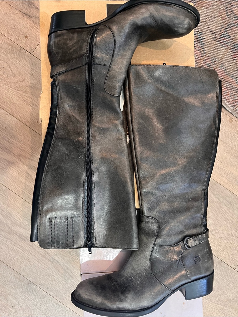 🔥 UNICORN SIZE / MOVE FAST 🔥 Børn Leather Mid-Calf Zip Boots - Size 10.5